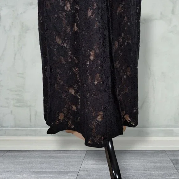 BCBGMaxazria Serafina Lace Overlay Formal Dress Size 12 Black Front Split Plunge Maxi